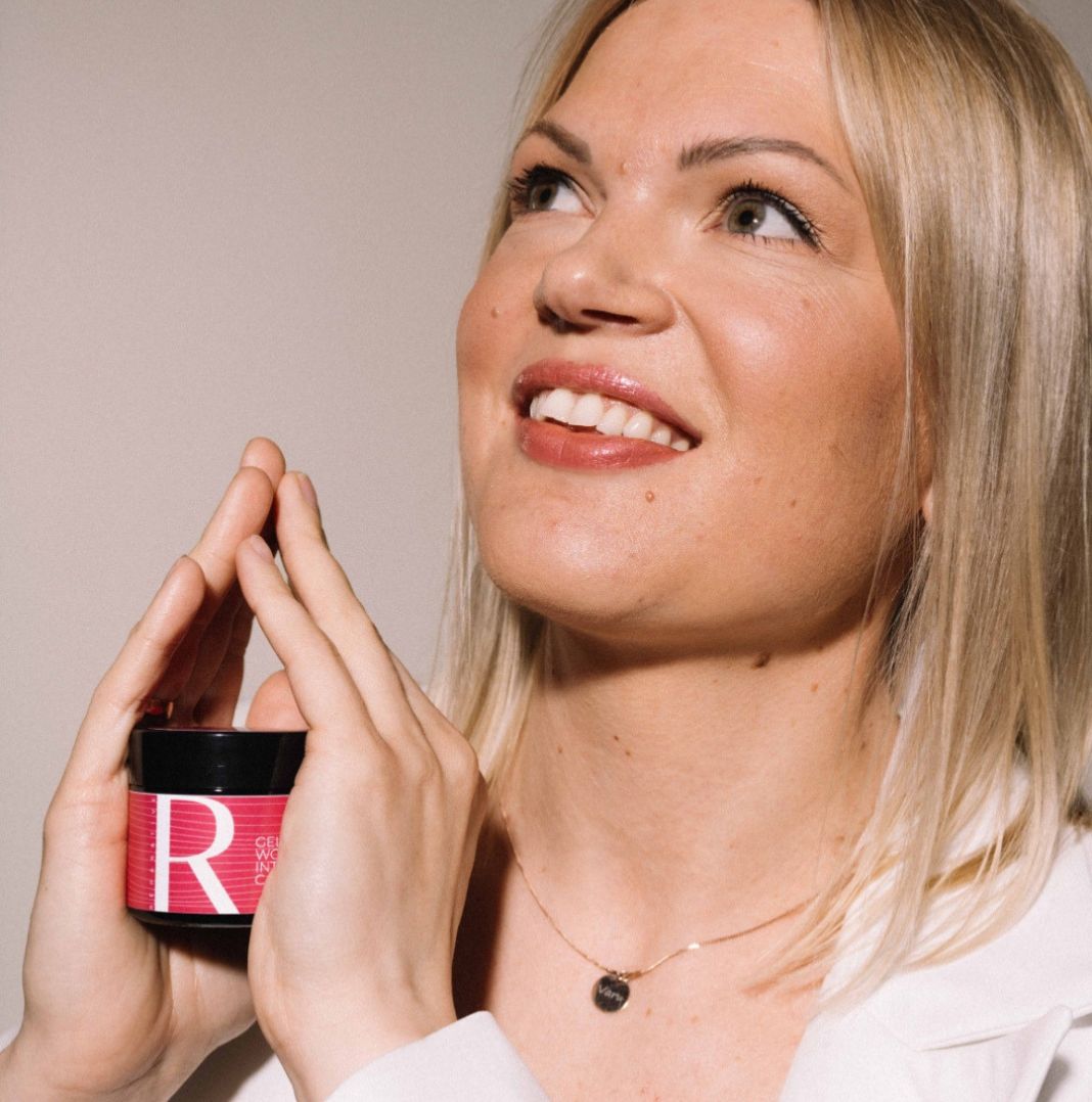 Reparative Intimate Gel